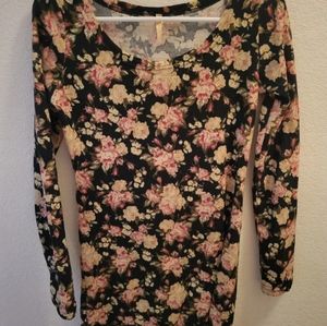 Vintage Rose Fitted Long Sleeve Dress